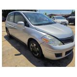 2009 Niss Versa 3N1BC13E49L392254 174k