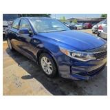 2016 Kia Optima 5XXGU4L31GG072043 175k