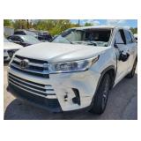 2018 TOYT HIGHLANDER 5TDZARFH6JS037140