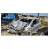 2013 TOYT Yaris JTDKTUD32DD544980 Abandoned