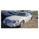 2000 Lincoln Town Car 1LNHM82WXYY89484 Accident