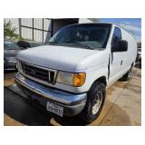 2005 Ford E-250 1FTNS24L25HA80085 Key,Run/drive