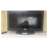 Sanyo 32-Inch LCD TV with HDMI, Component/Composite Inputs, USB, Stand & Universal Remote
