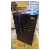 Haier Compact Refrigerator 2-Door Black, Approx 2.7 cu ft with Freezer, Separate Compartments