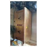 Rustic Wooden Storage/Blanket Chest with Deer Head Decor, Hinged Lid, 40"x18"x20" Estimate