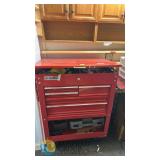 US General 27" x 22" Rolling Tool Chest with 7 Drawers and Assorted Tools