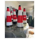 2026 New Safety Traffic Cones — Fluorescent L15"×W27" (3x Packs 20/pack) – NEW!