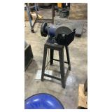 HDC 8" Wet / 6" Dry Bench Grinder w/ Stand, 1/2 HP, 110V, Dual Wheel, 3550/180 RPM, Model 06837