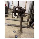 Heavy-Duty Pedestal Bench Vise on Floor-Mount Post Stand