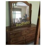 Broyhill Dresser w/ Mirror