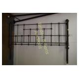 KINGSIZE BED WITH FRAME