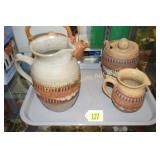 TRAY OF ASSTD DECORATIONS