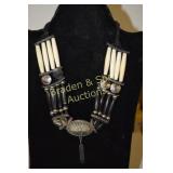L;ADIES NATIVE AMERICAN NECKLACE