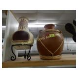 GROUP OF 2 OUTDOOR DECORATIONS