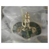 GROUP OF APPROX 400 CAVALRY CREST PINS