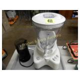 BRAUN COFFEE GRINDER AND SMOOTHY BLENDER