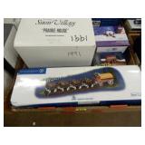 GROUP OF ASSTD XMAS DECORATIONS INCLUDING