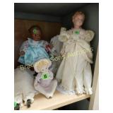 GROUP OF ASSORTED COLLECTIBLE PORCELAIN DOLLS ETC.