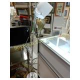 CONTEMPORARY FLOOR LAMP.