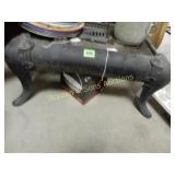 VINTAGE METAL TABLE.