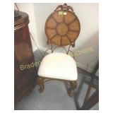 CONTEMPORARY DINING CHIAR.