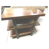 GROUP OF 2 VINTAGE END TABLES.