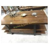 VINTAGE COFFEE TABLE.