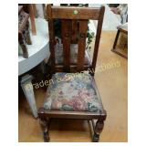 GROUP OF 4 VINTAGE DINING CHAIRS.