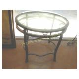 CONTEMPORARY GLASSTOP END TABLE