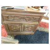 GROUP OF 2 VINTAGE HANDCARVED END TABLES.