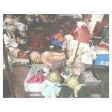 GROUP OF 15 CONTEMPORARY AND VINTAGE DOLLS.