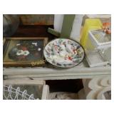 GROUP OF ASSORTED MERCHANDISE.