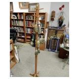 HATRACK WITH TASSELS