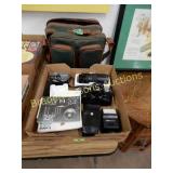 VINTAGE CANNON AE-1 35 MM CAMERA WITH