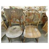 GROUP OF 2 VINTAGE ROCKING CHAIRS