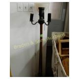 GROUP OF 2 VINTAGE FLOOR LAMPS