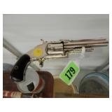 ANTIQUE SMITH AND WESSON 5 SHOT SINGLE