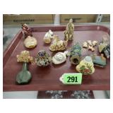 TRAY OF ASSTD FIGURINES, ETC