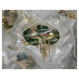 GROUP OF APPROX 300 MILITARY PINS