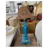 CONTEMPORARY WESTERN LAMP