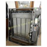 USED WHEELCHAIR LIFT. CONDITION UNKNOWN