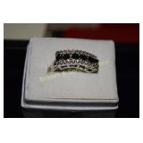 LADIES STERLING SILVER AND AMETHYST RING. SIZE 7