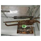 GROUP OF 2 ANTIQUE FENCE MENDING TOOLS IN GOOD