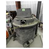 USED SHOP VAC