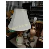 GROUP OF 3 VINTAGE LAMPS IN WORKING ORDER