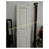 GROUP OF 2 FOLDING CLOST DOORS