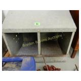 VINTAGE 2 STALL CHICKEN COOP