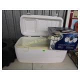 USED IGLOO COOLER AND LIGHT