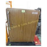 USED SANYO MINI FRIDGE
