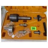 GROUP OF ASSTD LATHE CENTERS IN CARRY BOX